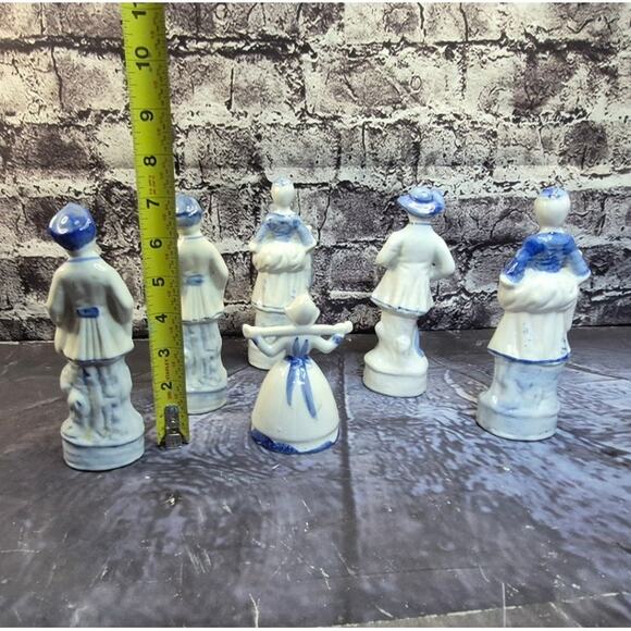Set of 6 Vintage Statues White and Blue - Picture 4 of 5